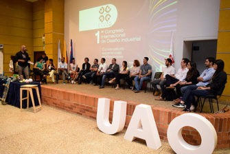 Acercarse a las comunidades, hacer un trabajo colaborativo y multidisciplinario, así como fortalecer la economía local, son algunos de los desafíos que tiene el diseñador industrial.