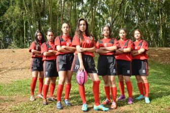 Las chicas de la UAO también juegan futbol